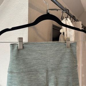 Lululemon align crop size 6